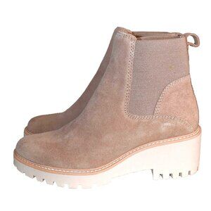 Lux Dolce Vita Beige Suede Platform Lug Sole "Hadde" Chelsea Boots Size 8 NWOB